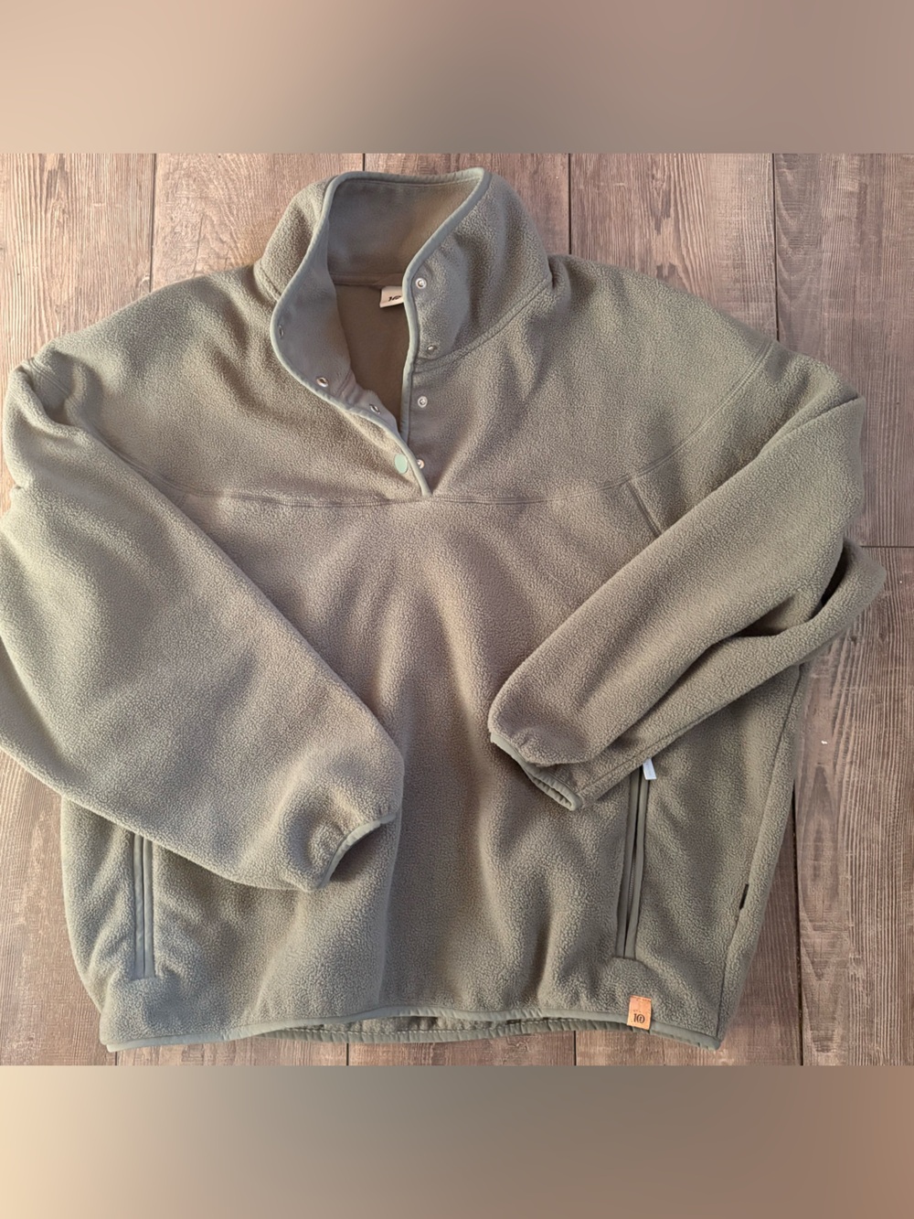 Recycled MicroFleece 1/4 Snap
Recycled Polyester High Snap Neck Fleece